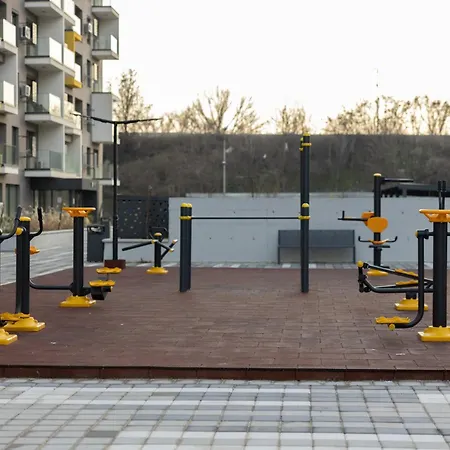 Aleksandra East Gate Living *