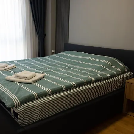 4th Floor Aleksandra East Gate Mall Free Parking Near Old Bazaar 아파트 *