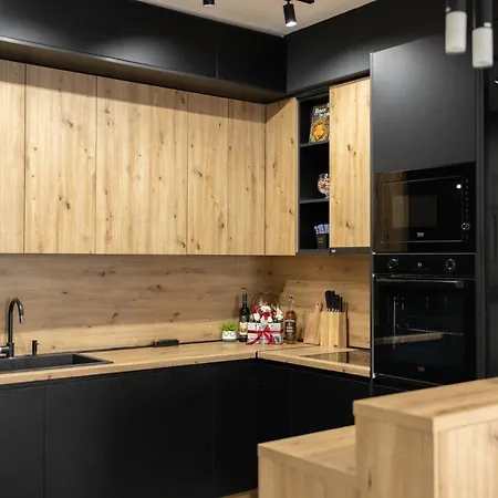 4th Floor Aleksandra East Gate Mall Free Parking Near Old Bazaar 아파트 *